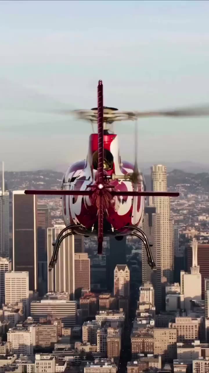 Supreme spring/summer 2023 „Chopper“ Preview online on Monday February 13th…