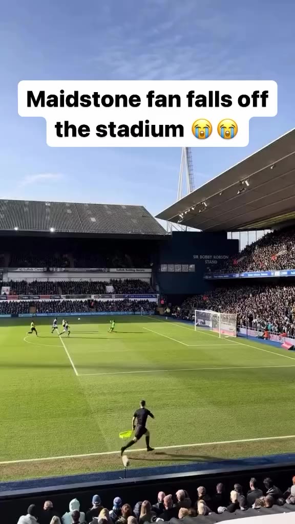 Maidstone supporter rolls outta his seat 😳 #maidstone #casualstyle…