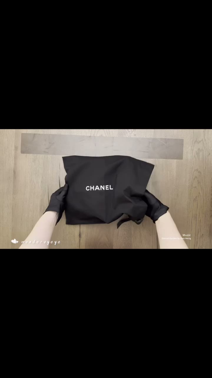 ❤️❤️❤️Unboxing video❤️❤️❤️ 🌸24P flag bag with top handle🌸 ✅Available ✨$6xxx…