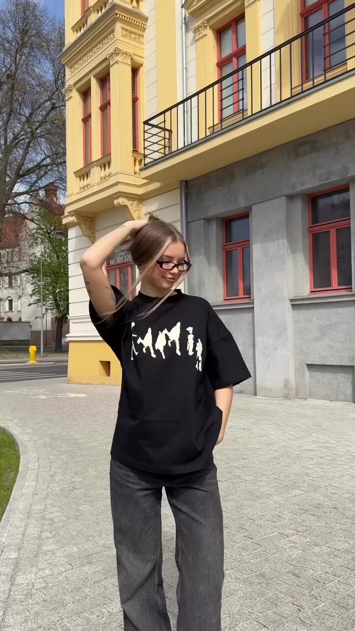 Nastał idealny moment na odświeżenie wiosennej garderoby! ☀️ Kod rabatowy…