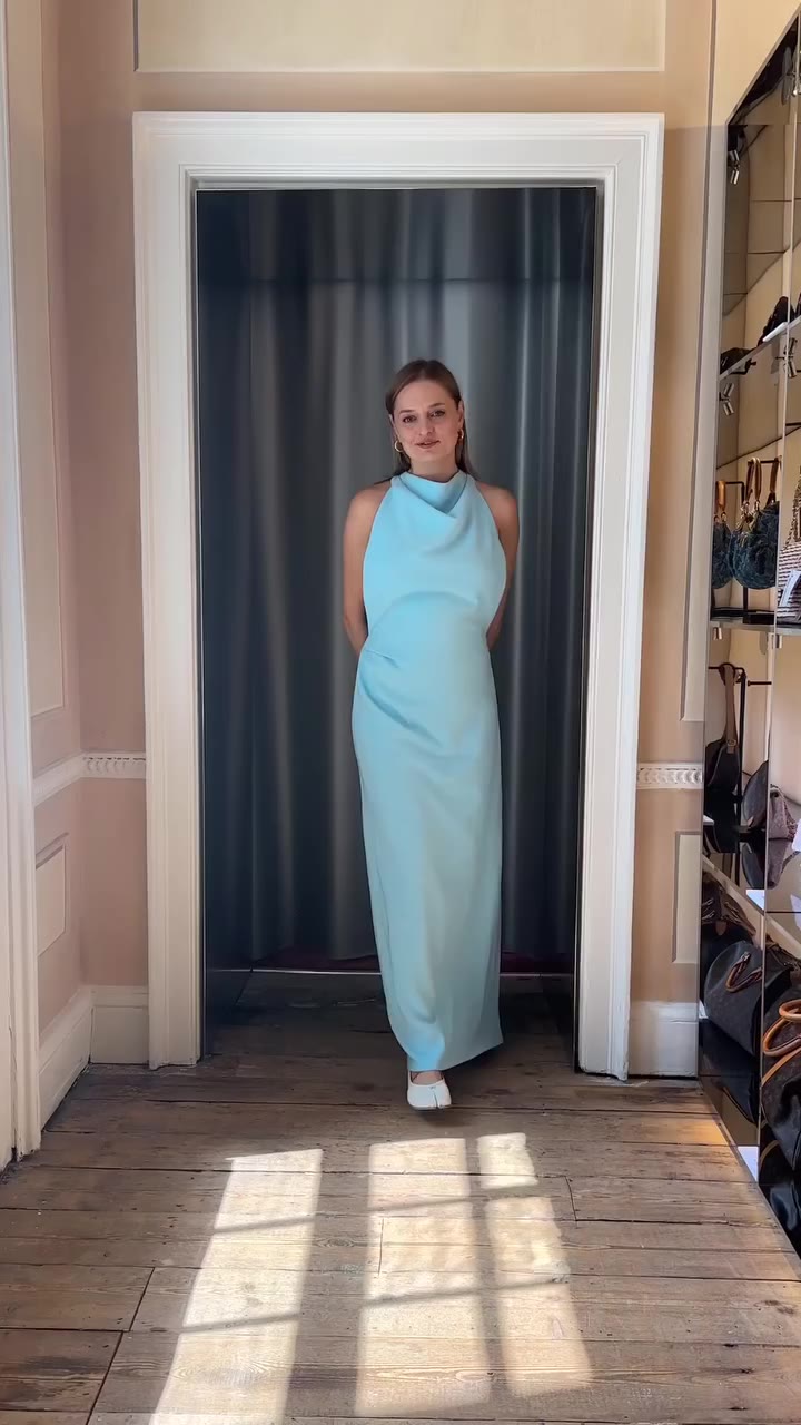 Playing dress up with @proenzaschouler is our favourite pastime. Three forever…