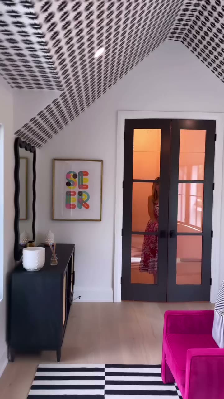My New OFFICE REVEAL 💯🌈☀️ B E Y O N D excited to finally share my new…