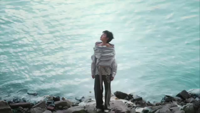 Louis Shengtao Chen SS25 “Echos in the Fog” 02 -Twins…