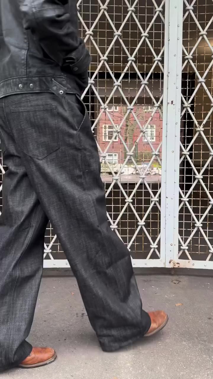 THE ONLINE STORE WILL CLOSE ON FEBRUARY 3RD. LAST CHANCE TO GET THESE PANTS AT…