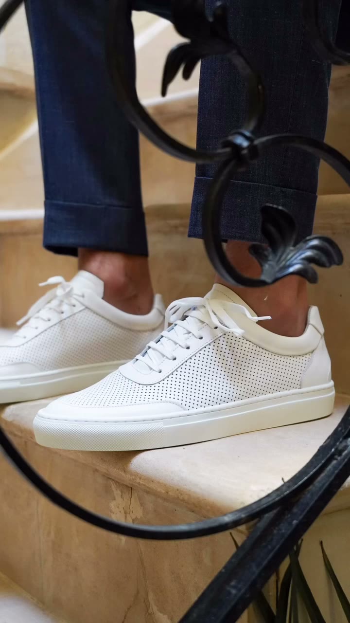 Court All White Breathable - The ultimate white summer sneaker handcrafted in…