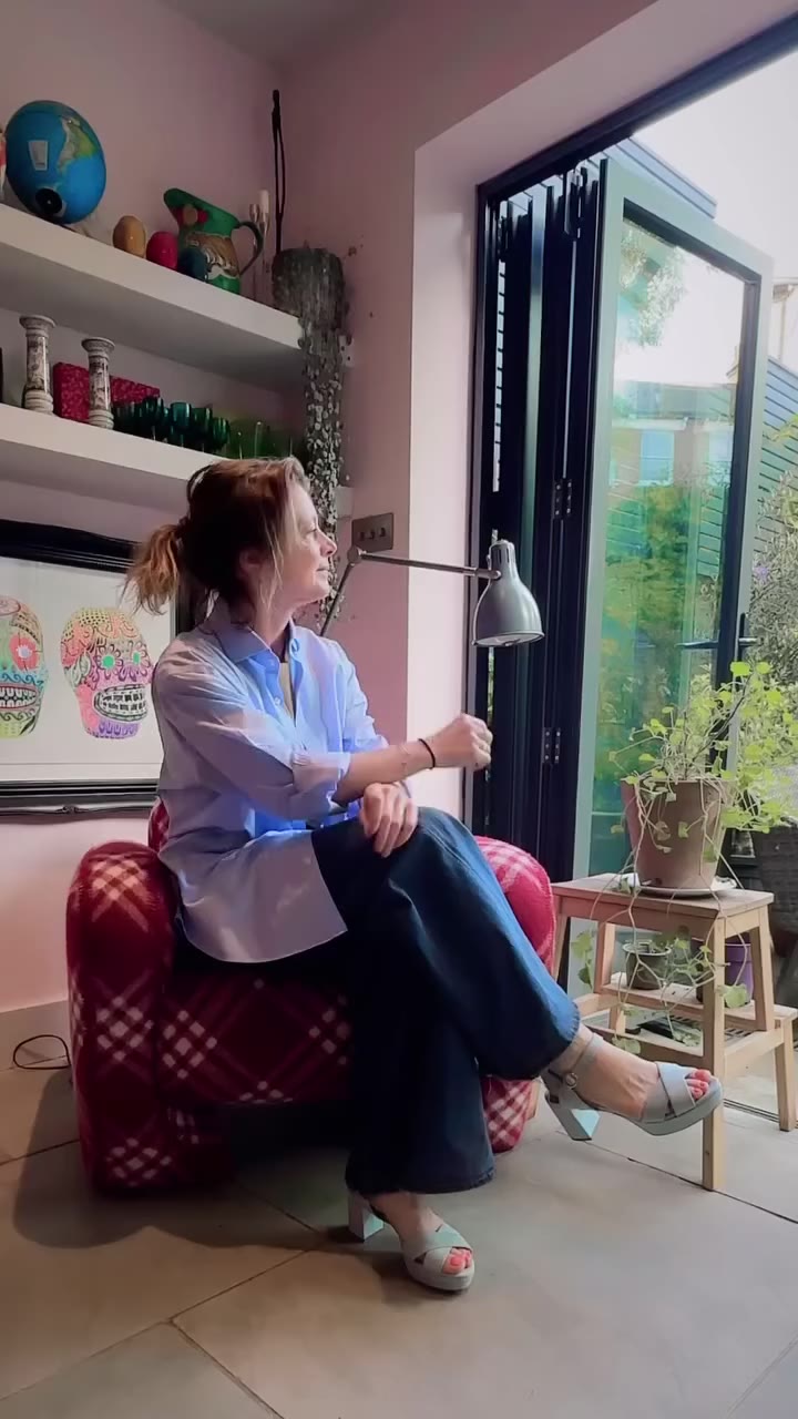 IN MY SHOES | TIFFANIE DARKE Tiffanie Darke is a sustainability activist…