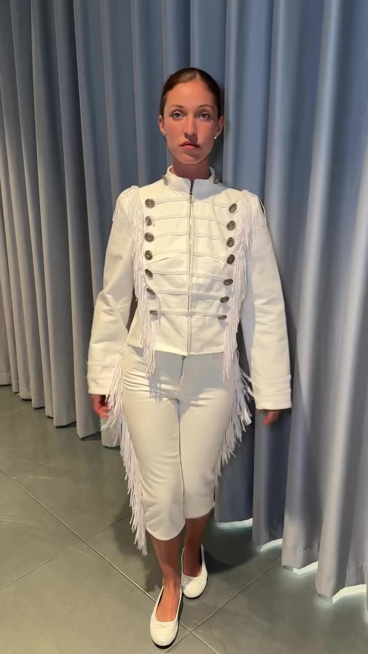 ᴘᴀʀɪꜱ ꜱʜᴏᴡʀᴏᴏᴍ - Sinead Gorey SS’26- EJC Showroom, 9 Av. Hoche, 75008 Paris…