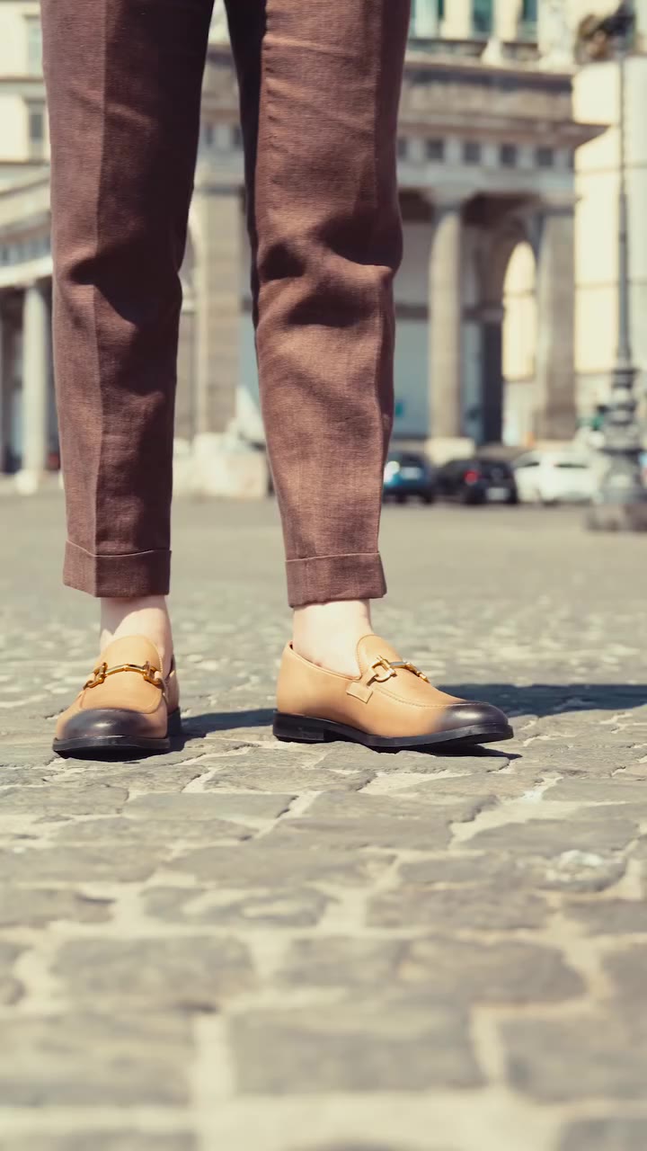 La crème de la crème de l'artisanat italien 👌 Un style classique pour l'homme…