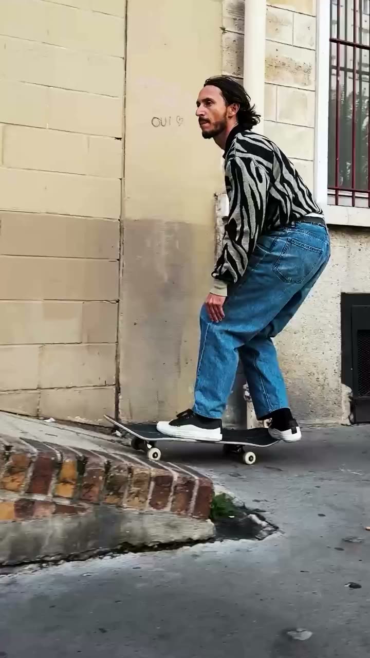 🦓 @austyngillette 🦓 @sspaaattt ✂️📼 @brock.a.dunn 📹