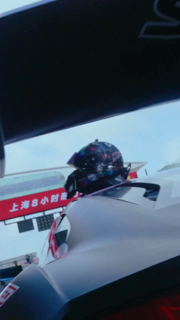 Winning the GT3 PA class runner-up at the 2025 Shanghai 8 Hours Endurance Race…