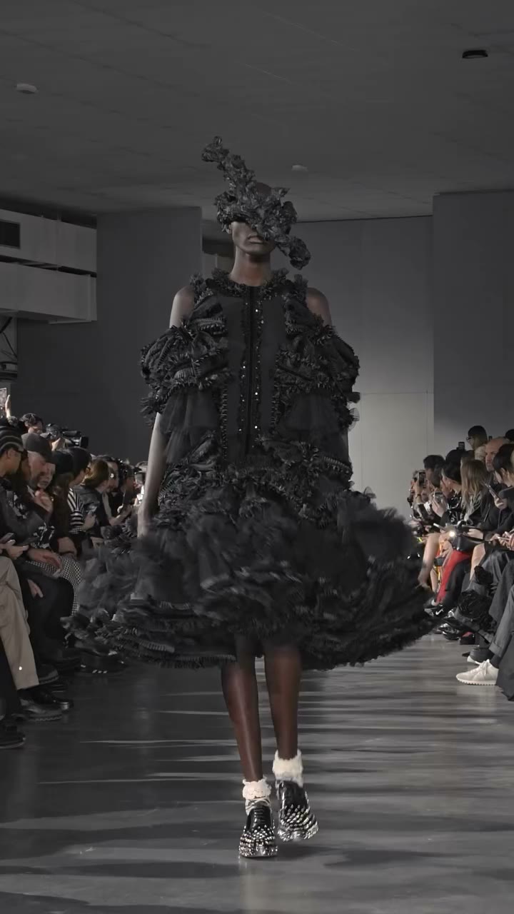 noir kei ninomiya Spring-Summer 2026 collection “PURE AND PLAYFUL” Hair & Make…
