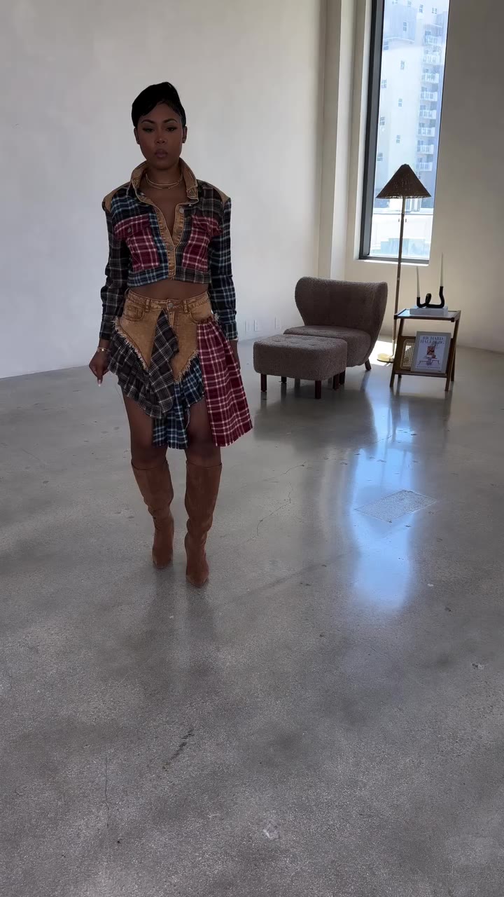 Don’t Plaid Yourself Set Just Dropped 🔥 Shop www.muurswagg.com . . …