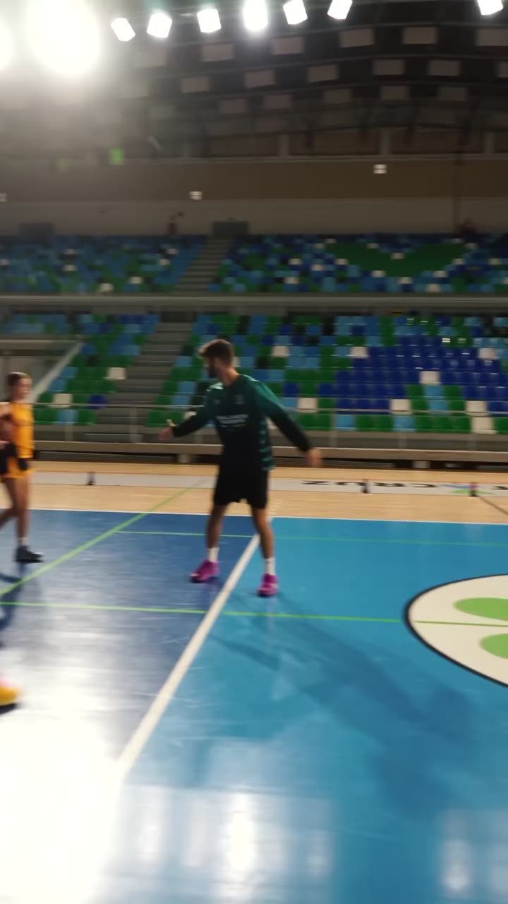 @inbalancetnf ya se mueve con estilo dentro y fuera de la cancha con nuestros…