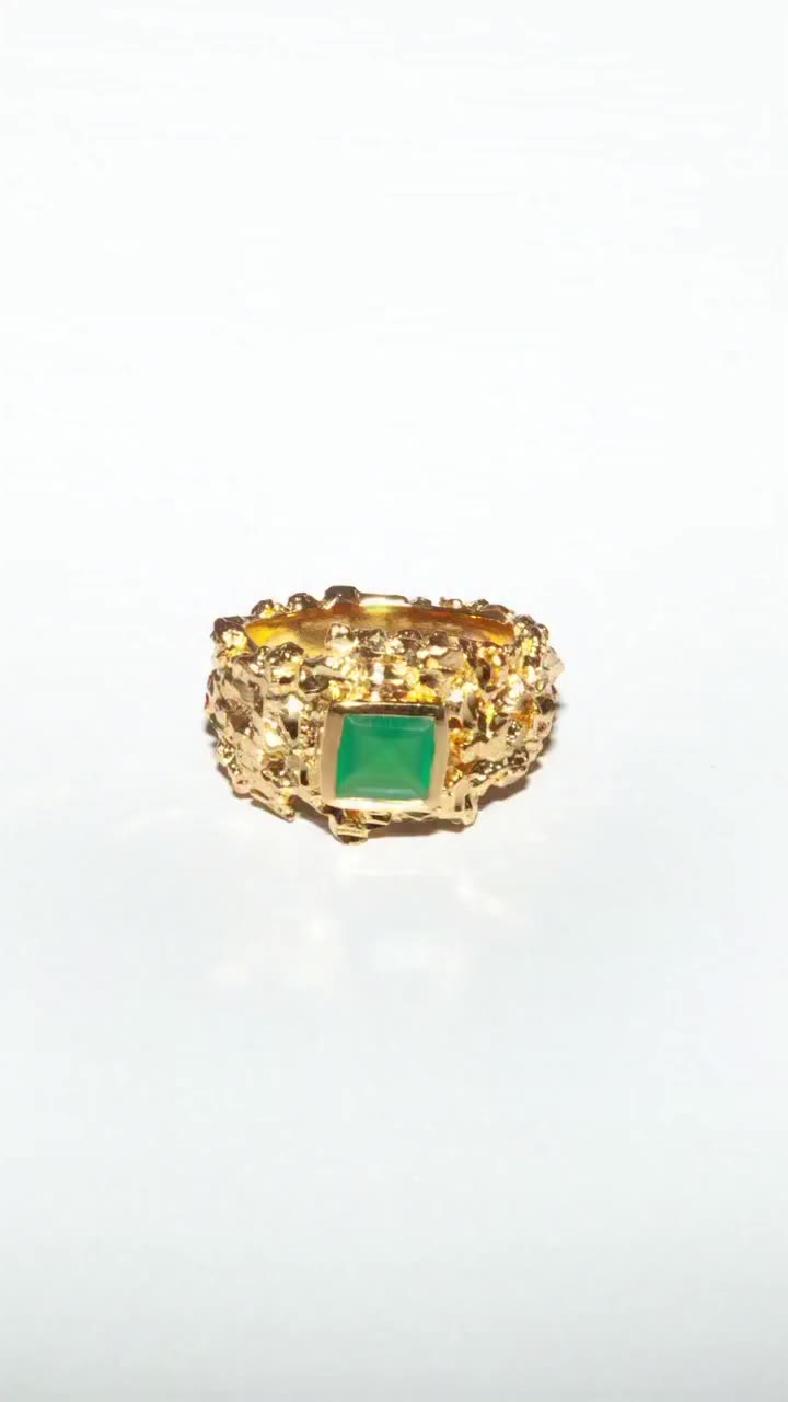 VC015 GOLD HAMMERED GEM RING WWW.VENEDACARTER.COM