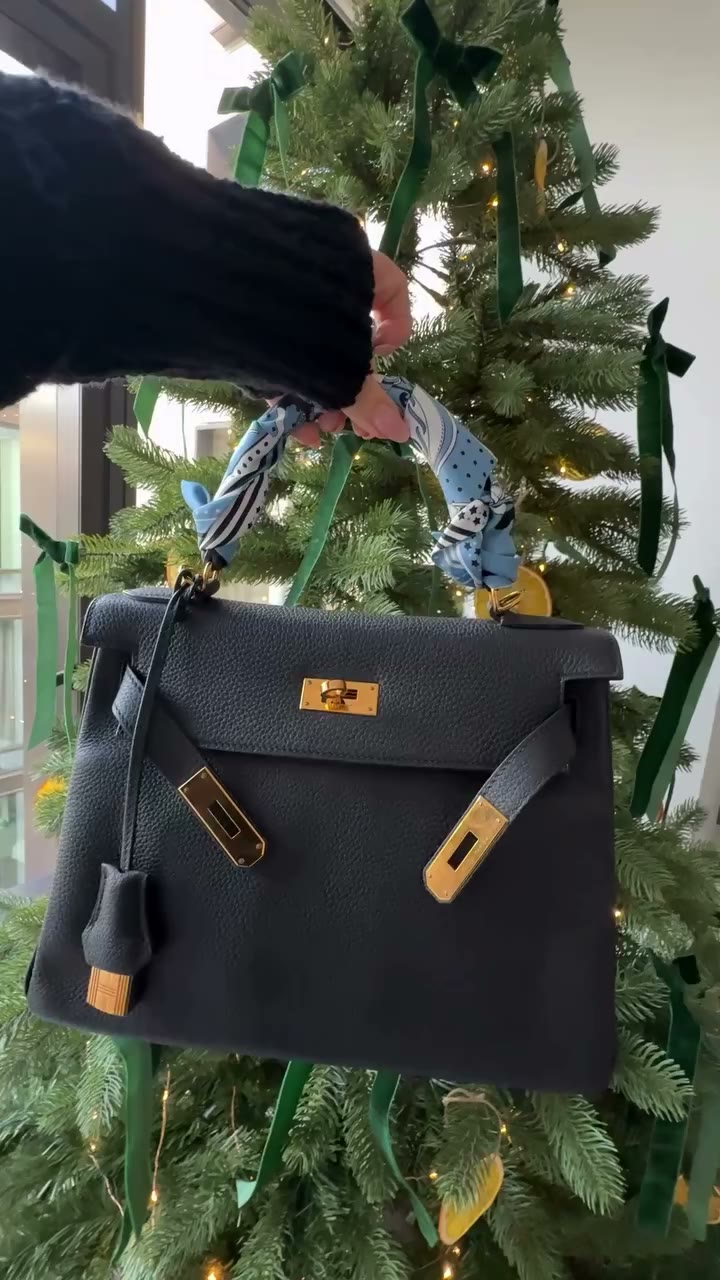 Happy Holidays to everyone, from myGemma ❤️