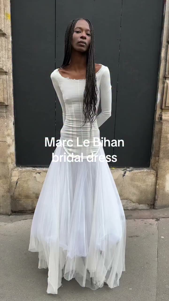 Can’t get enough of this dreamy Marc Le Bihan bridal dress 🦢 Full look…