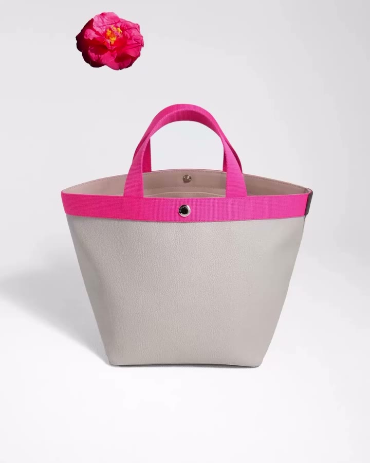 707GP in bloom. 🌺 Every season, Hervé Chapelier plays with bold colors to…