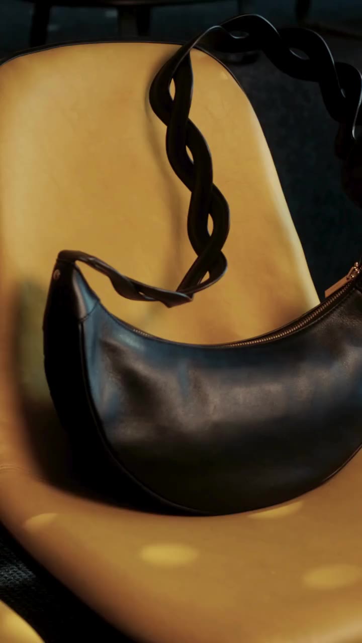 SPRING/SUMMER ‘26 - BRAZIL Introducing the Tressé bag. A singular piece, an…