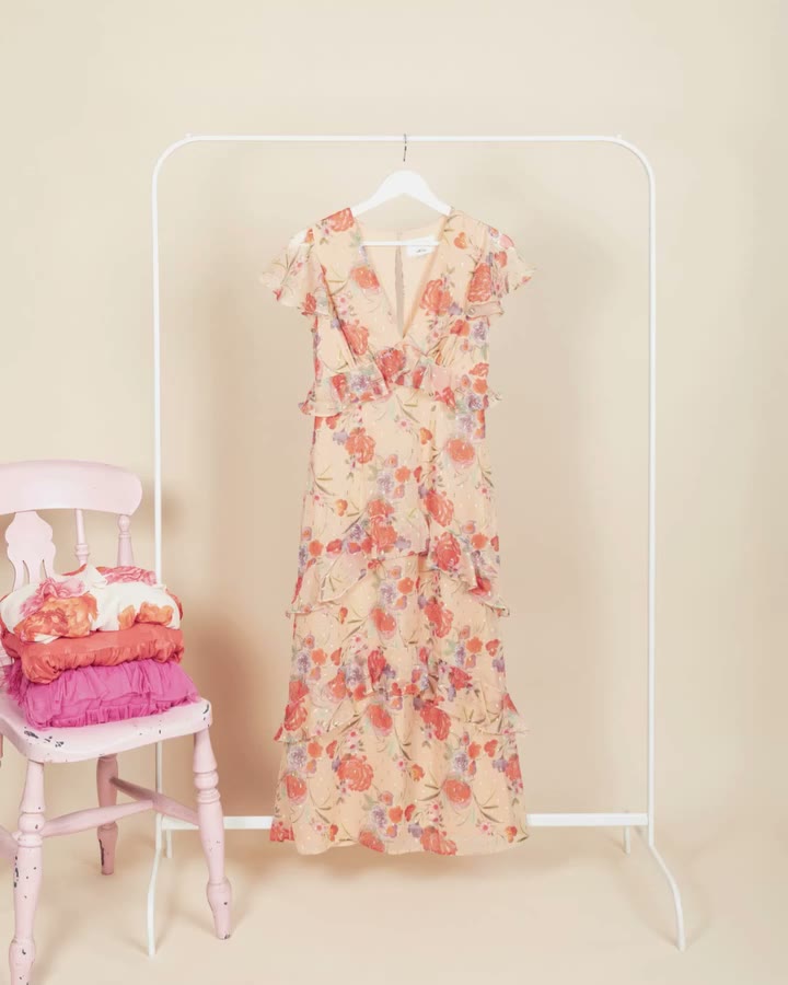 Dopamine Florals: where vibrant charm meets timeless sophistication. Designed…