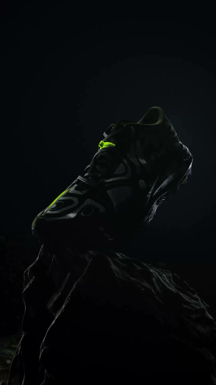 Say hello to the Neo Accera 🔥 Mizuno’s first super trail shoe. Designed to…