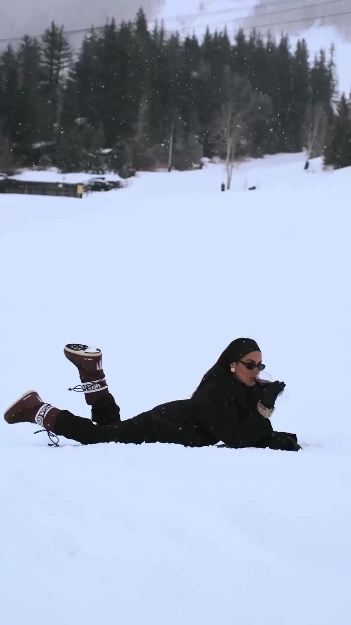 Just a little snow day reset ❄️🫶🏽🏔️ Promise I’m almost done with the snow…