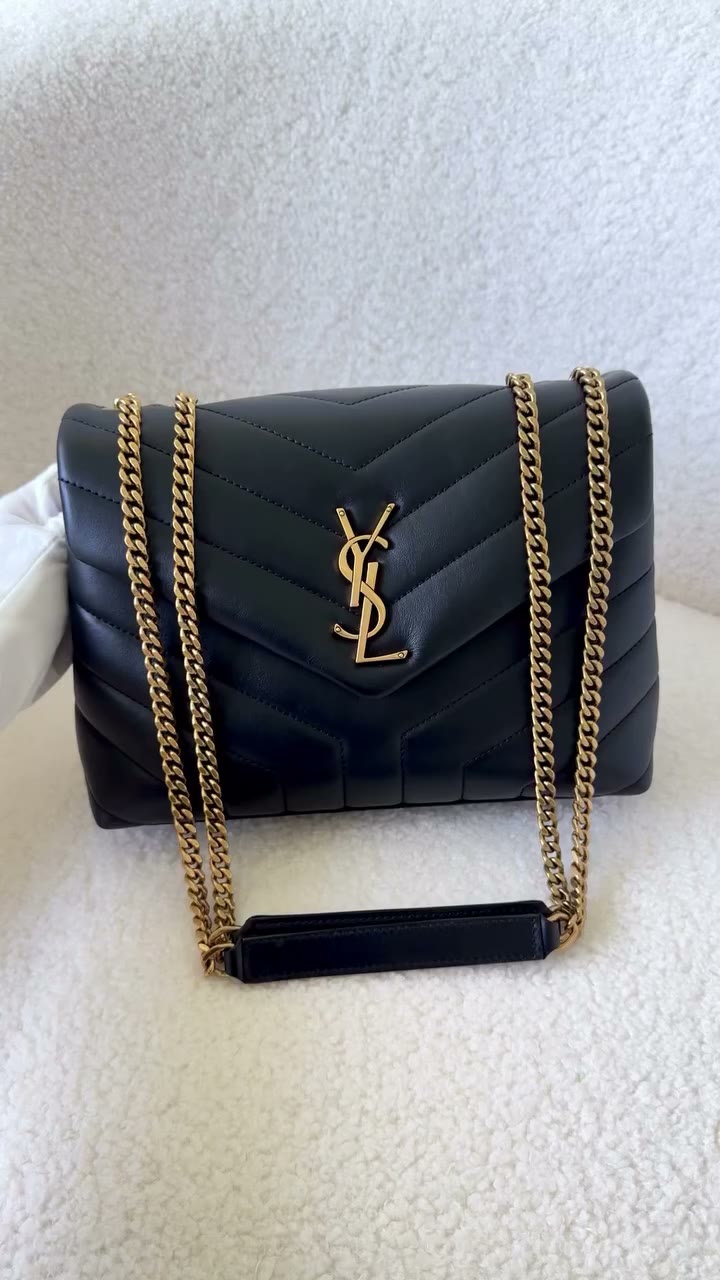$2280 SGD Y S L. Loulou Small Chain Bag Like new condition -Black -Calfskin…