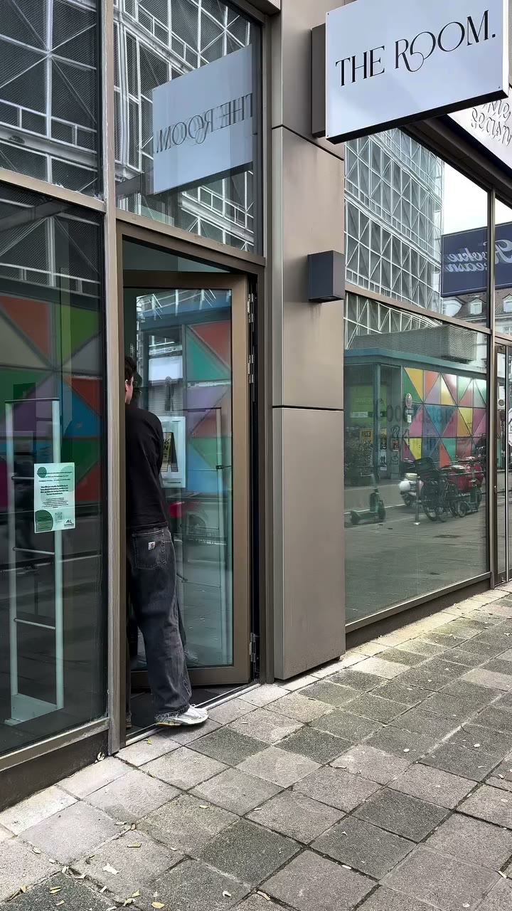 🚨 WE ARE CLOSING 🚨 📆 Letzter Tag: Samstag 26.04. Nur noch wenige Tage bis…