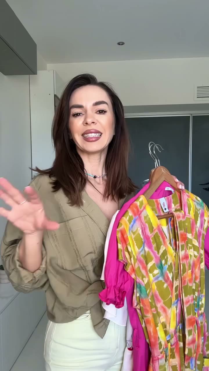 Rochiile pe care le porți o dată… și nu mai vrei să le dai jos ✨ Vâscoză…