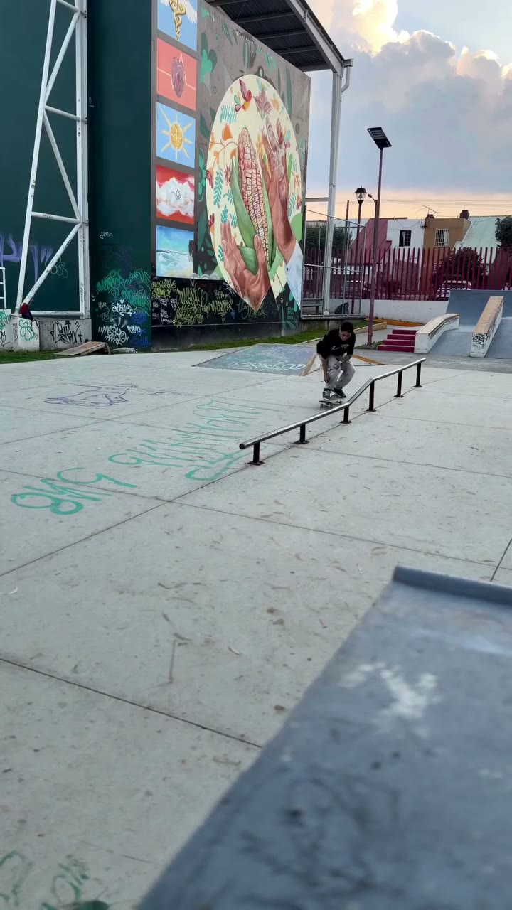 Los mejores tenis son C1rca. #descuentos #teamc1rcamexico #skate #c1rca…
