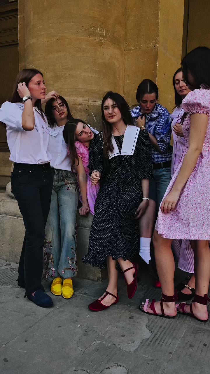 Italian days in motion, wandering sunlit streets in the Ilio Smeraldo x…