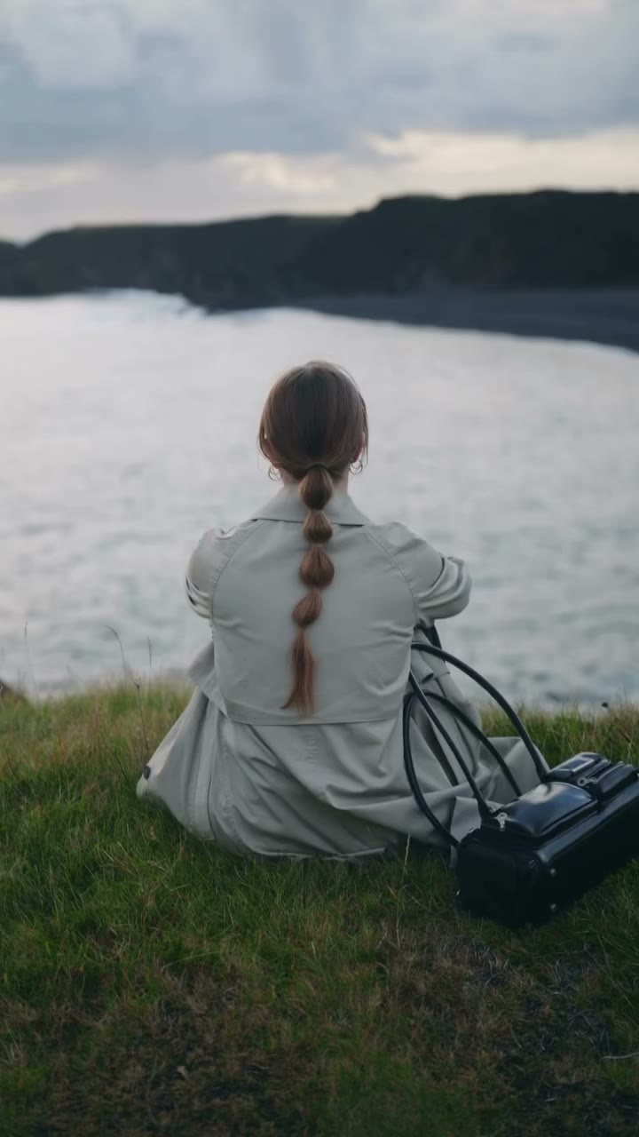 In Iceland, a film about a scenic journey. With our Capture Multipocket Bag…