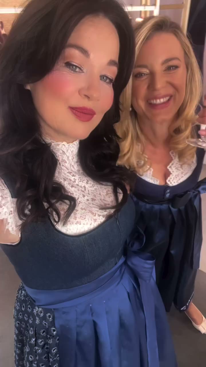 Something blue 💙💙 Behind the scenes unseres offiziellen Belladonna Wiesn…