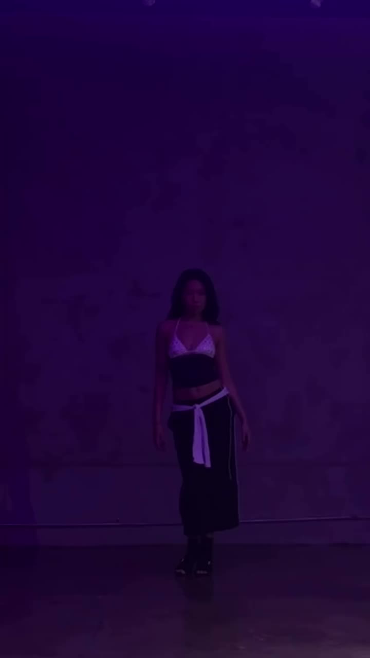the fastest i’ve ever had to move in a heel loll (and it was SO worth it)…