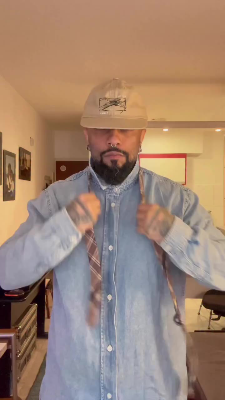 Quem foi que disse, que gravata só se usa de terno?