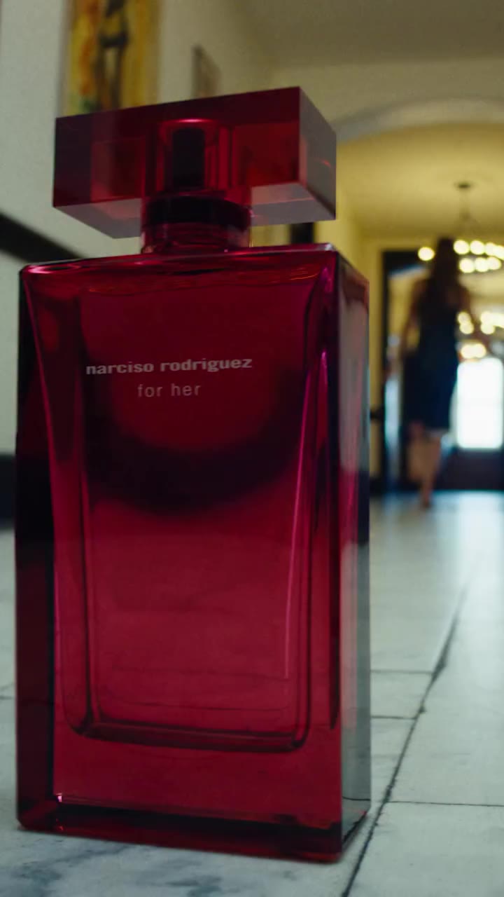 intensely for her. for her eau de parfum intense by Narciso Rodriguez.