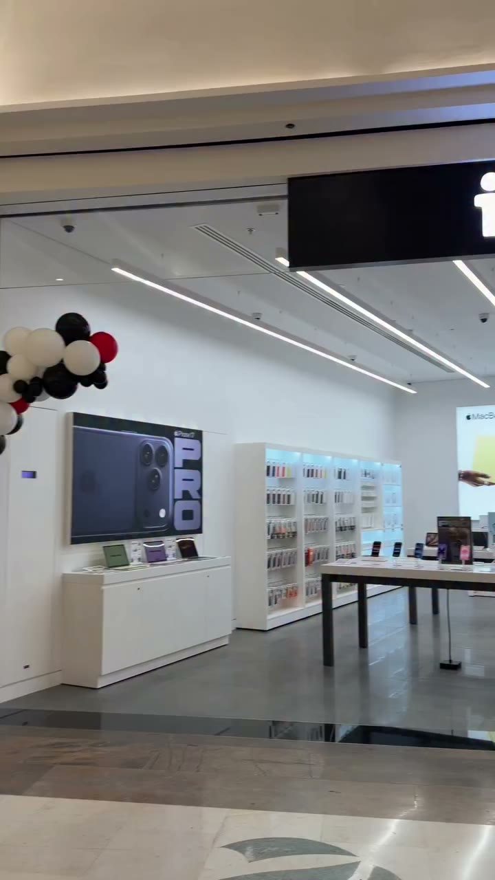 🎉 Our 19th store in the UAE is now open at BurJuman Mall! Discover the latest…