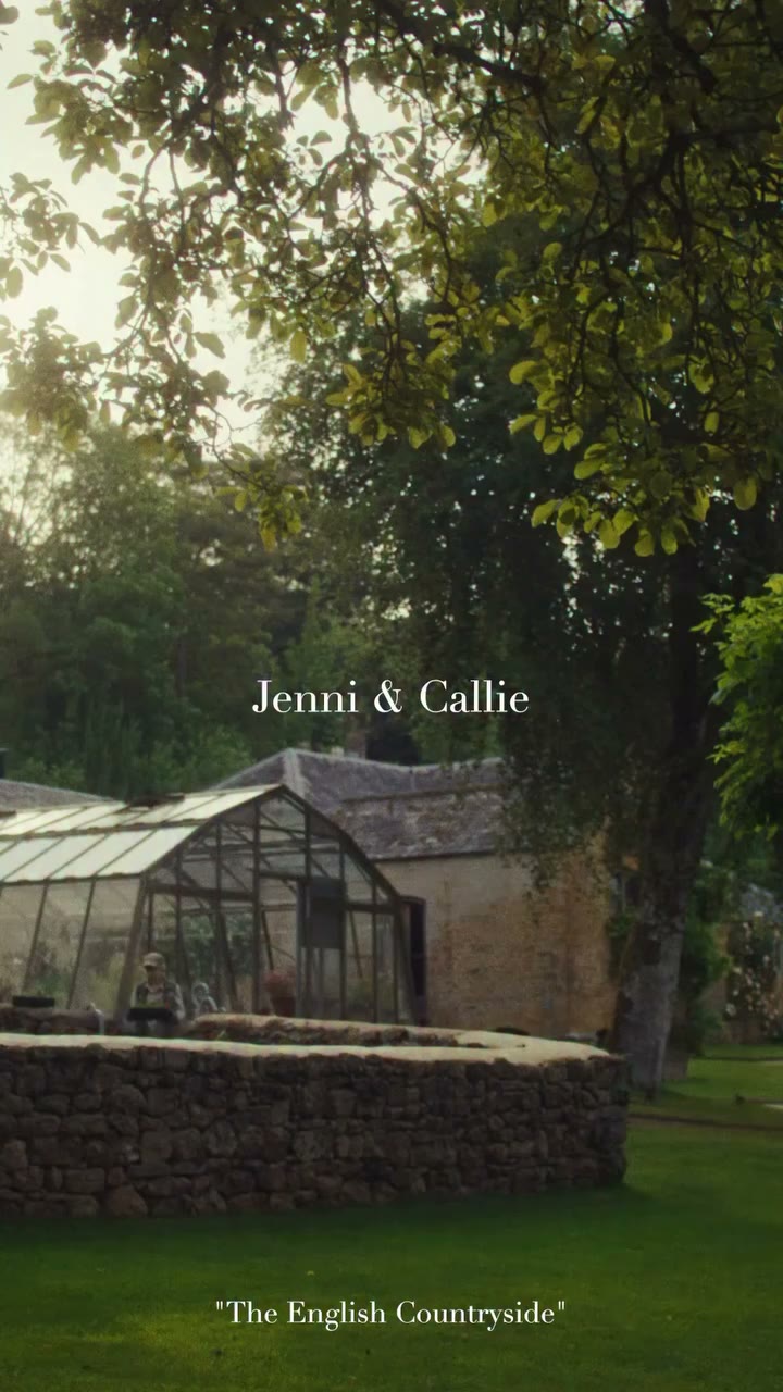 Even though Jenni and @calliecoles live five thousand miles apart, their every…