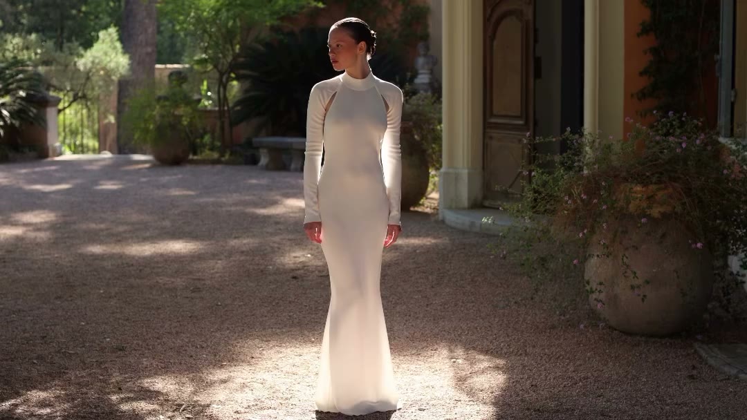 The day she wore white. La Galpa, Bridal is now available.