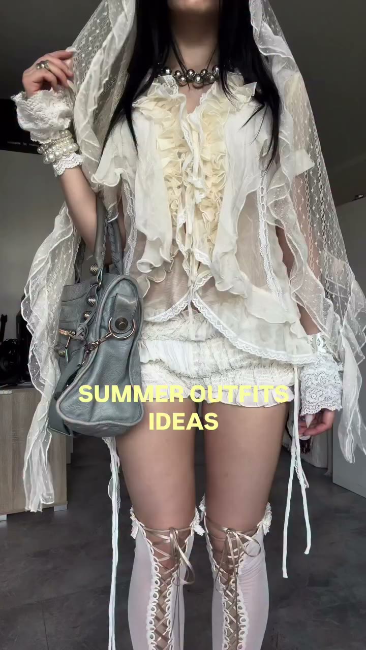 my summer outfits / use code: ml-mashuik for 10% off shorts from @mingalondon…
