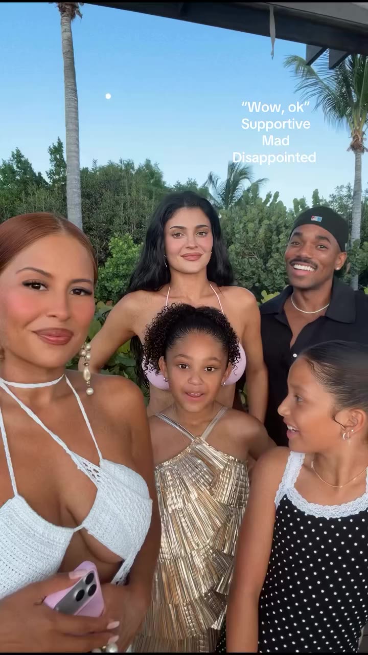 @yrispalmer spotted wearing the zuma dress in turks and caicos ♥︎♥︎♥︎