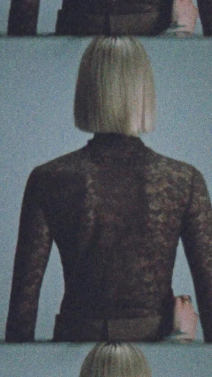 Capsule Two. An evolution of the Vera Wang wardrobe. Coming soon. Verawang.eu