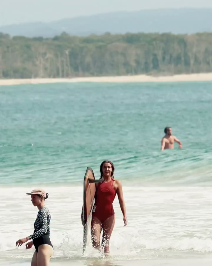 Reminiscing about that perfect east swell. 🎥 @by.jeshh @vanssurf @vans_europe