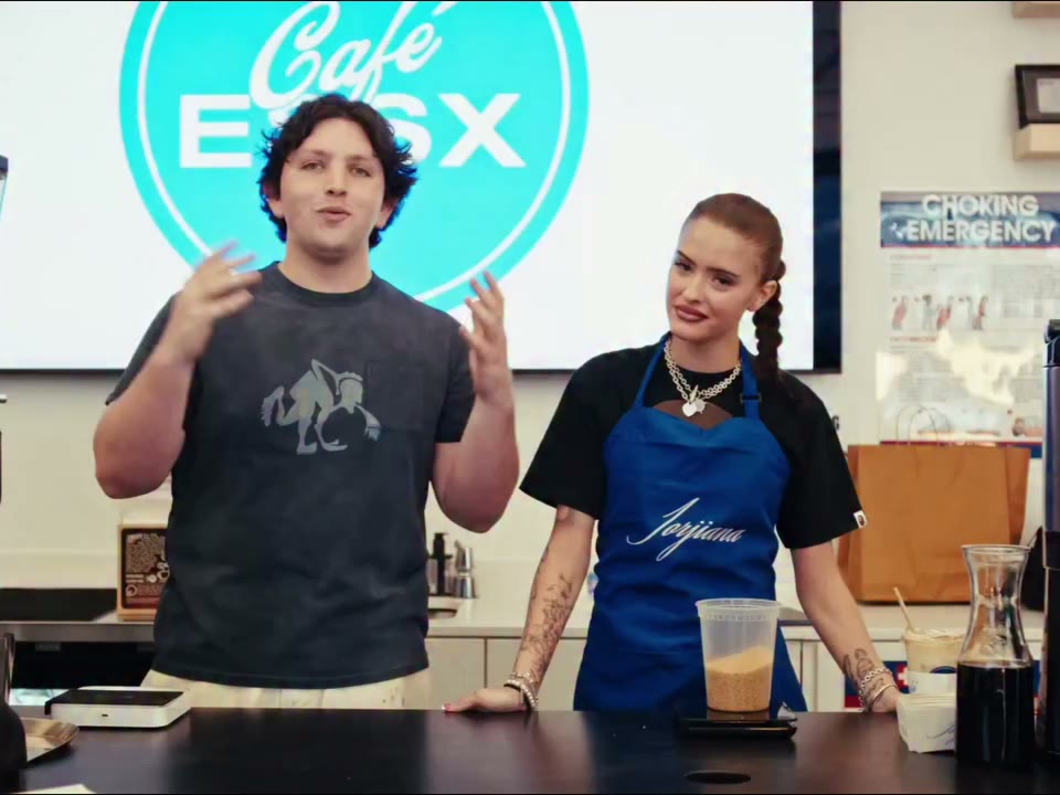 CAFE ESSX: BEHIND THE BAR - @jorjiana219 (full video out now - link in bio)…