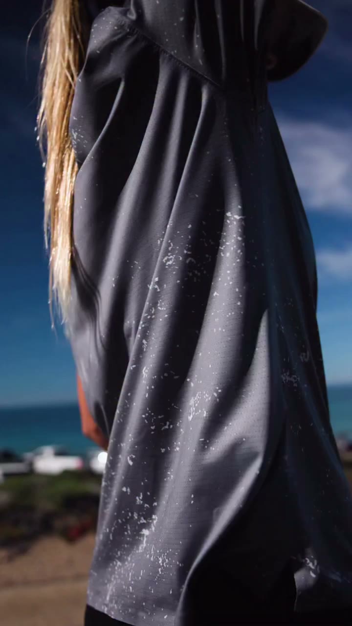 Summer miles, elevated. The Solana ‘26 Run Collection drops soon.