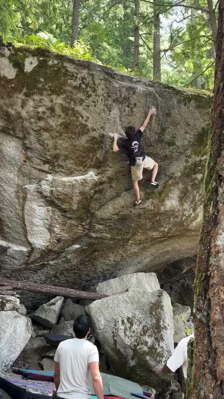 @linclimbs “Wrecked my foot pretty good on that first fall but took another…