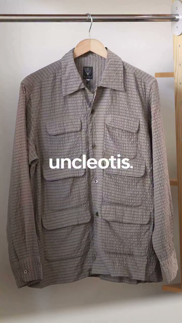 Product Highlights - Featuring South2 West8 Six Pocket Dobby Shirt.