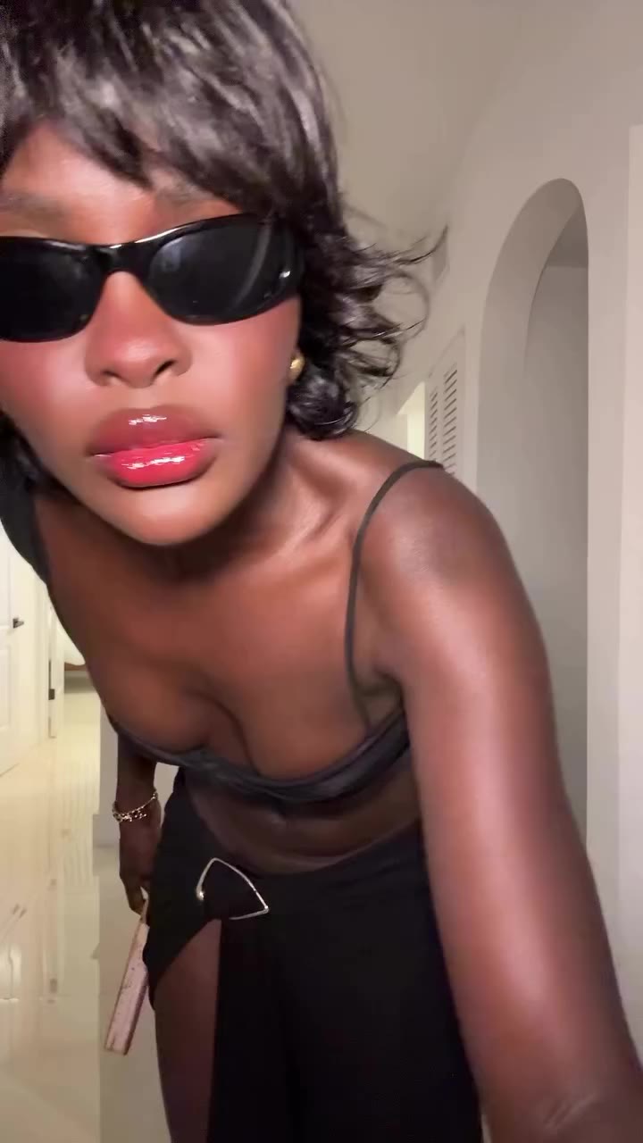 🖤