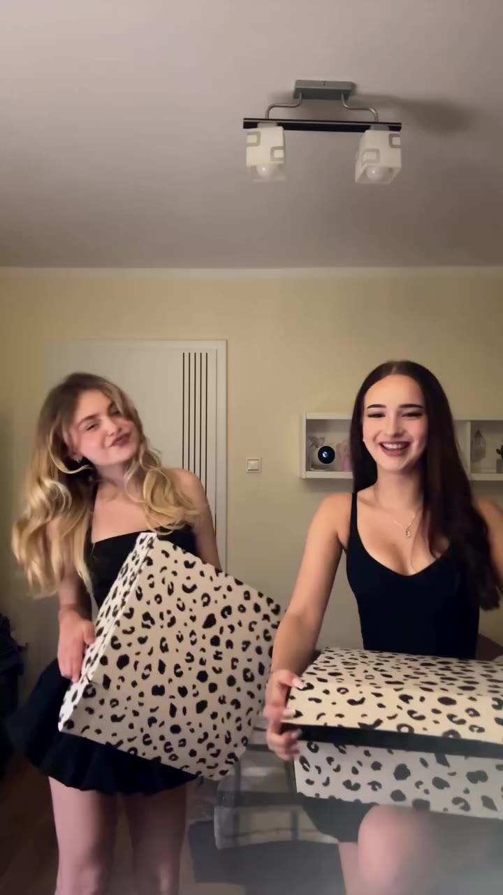 Opening new colection with @rita.adamczyk @julkasalamon