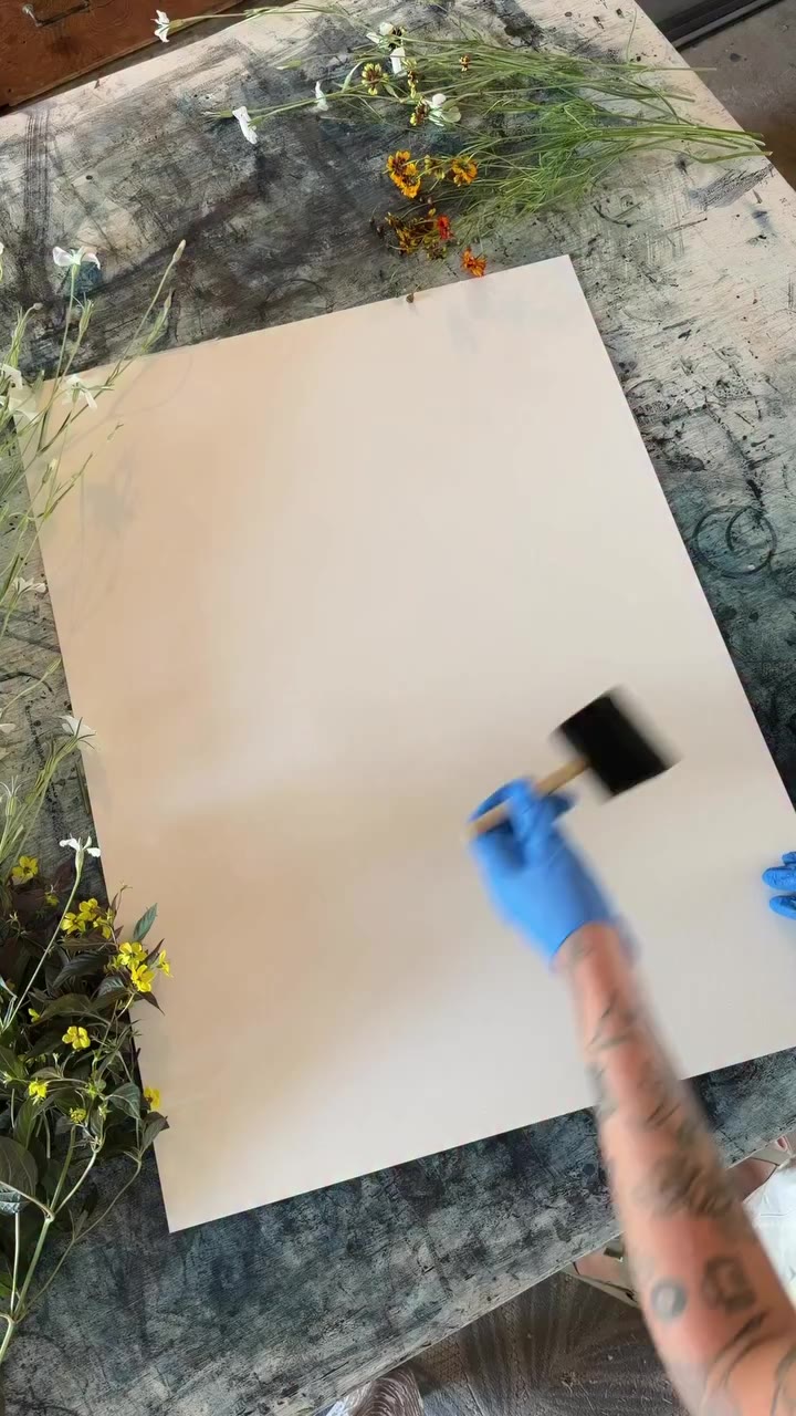 I couldn’t resist making a big print with this Agrostemma I think it needs a…