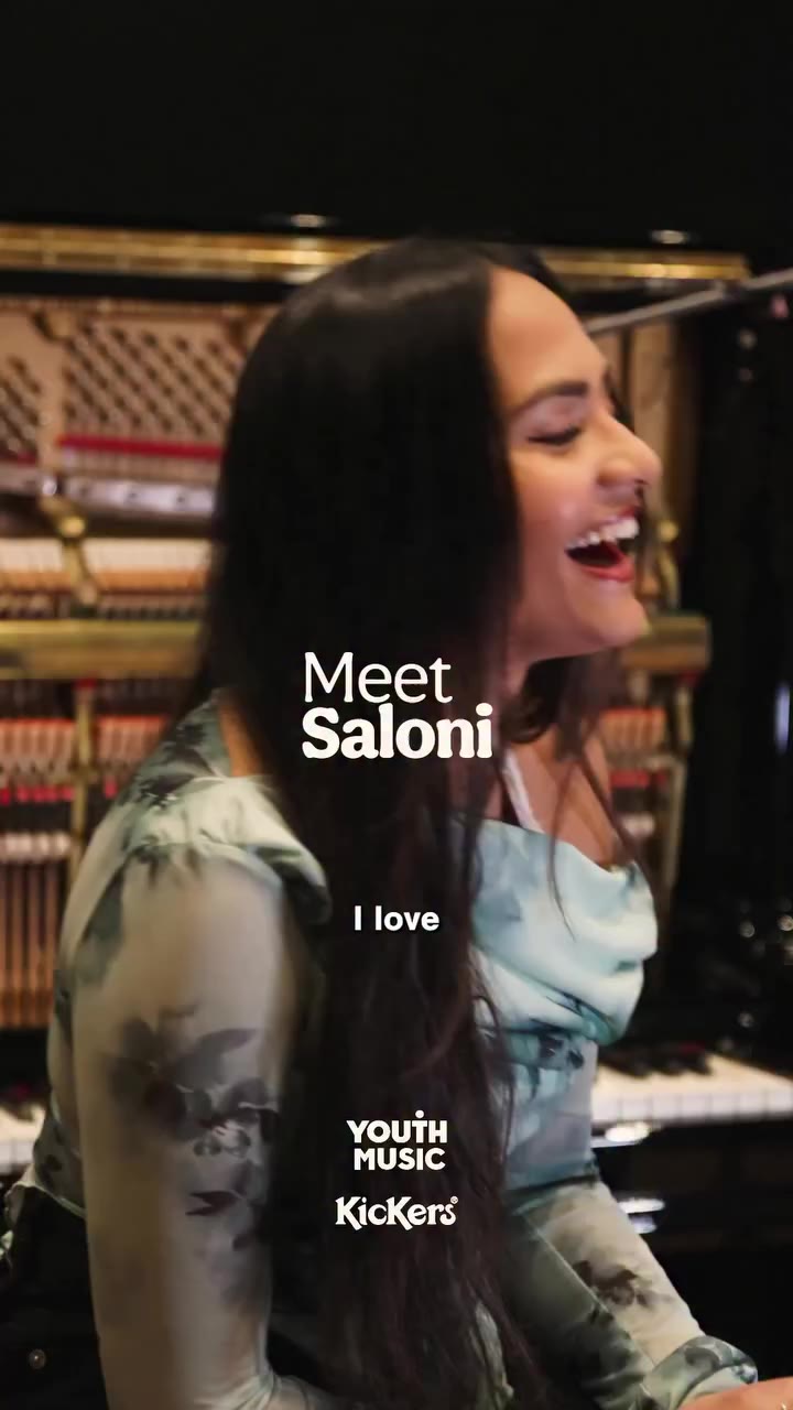 MEET SALONI Growing up UK-born with South Asian roots, @saloni_music spent…